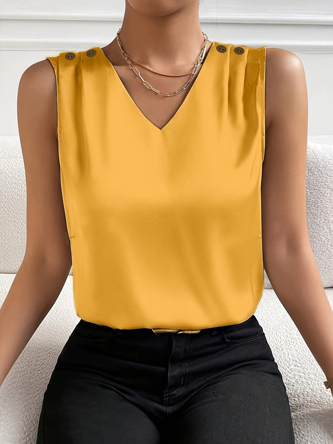 Stilla | Ärmeløs Bluse Med V-Hals Elegant, Elastisk Bluse Til Kontoret Og Fritiden