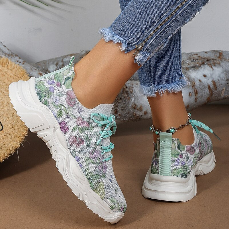 Stilla | Åndbare Ortopædiske Sneakers Med Snørebånd Og Blomsterdesign