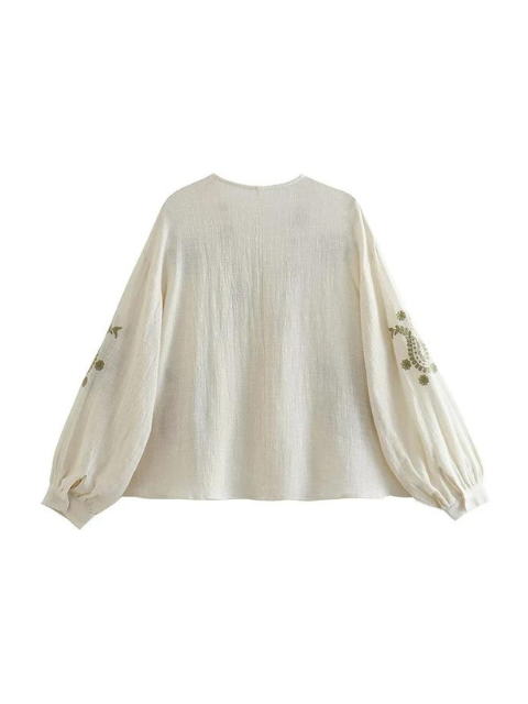 Stilla | Bluse med lanternærmer og broderi