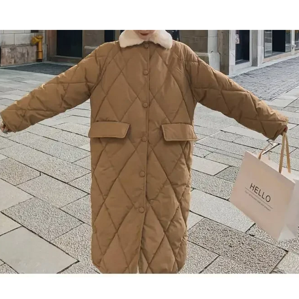 Stilla | Stilfuld overdimensioneret quiltet jakke med pelskrave og knapper Ideel til efterår/vinter