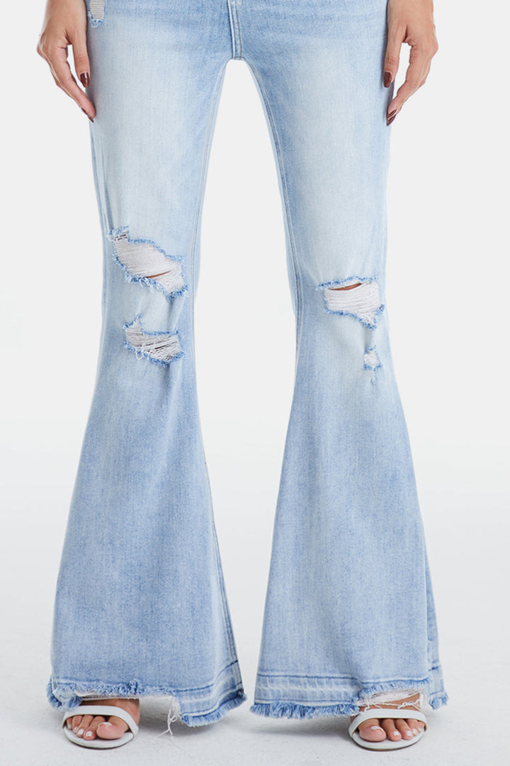 Stilla | Fuldt Størrelse Distressed Raw Hem Høj Talje Flare Jeans