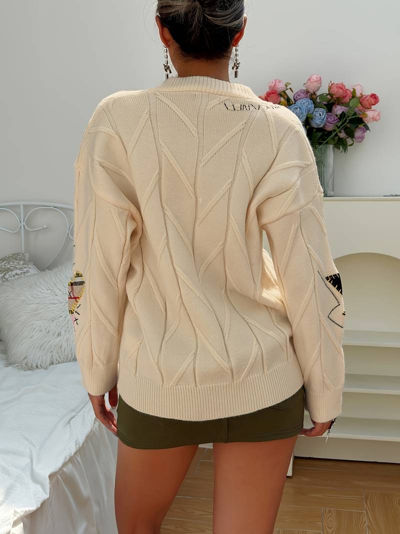 Stilla | Elegant strikpullover med broderi