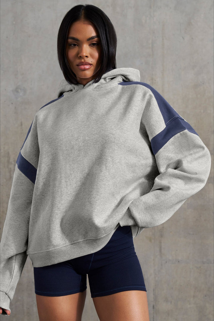 Stilla | Oversize-sweatshirt med hætte og kontrasterende detaljer