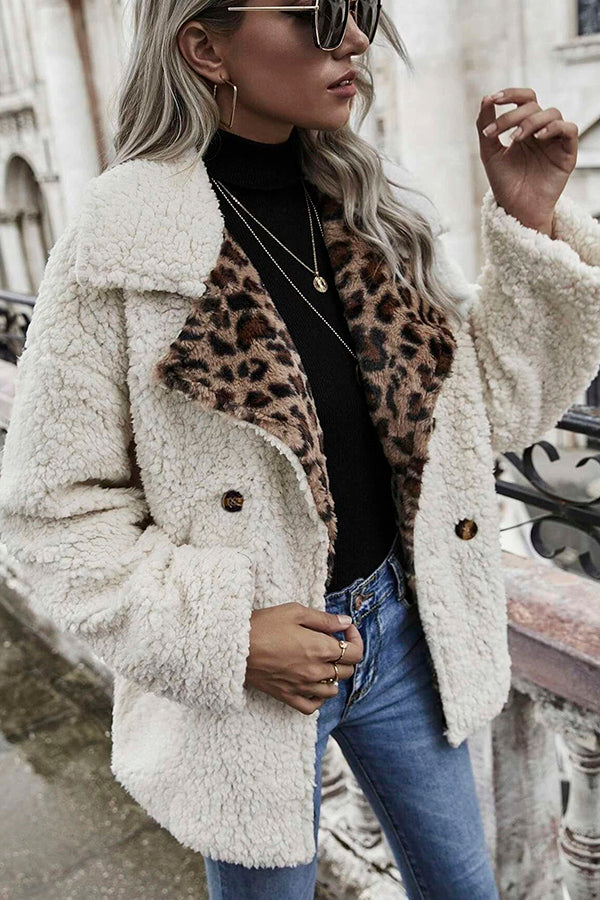 Stilla | Oaklynn Leopard Print Dobbeltknap Teddy Frakke