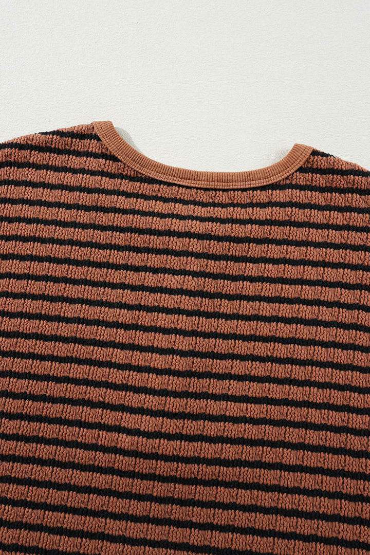 Stilla | Stribet Bluse Med Lange Ærmer og Halve Knapper