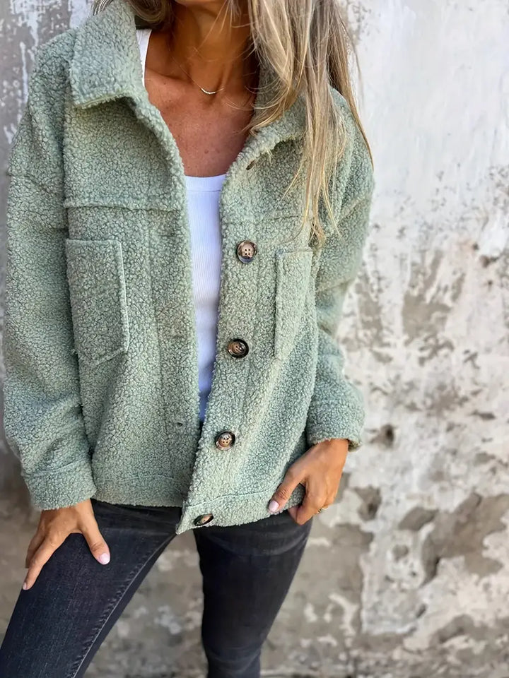 Stilla | Dame Oversized Knap-Ned Jakke