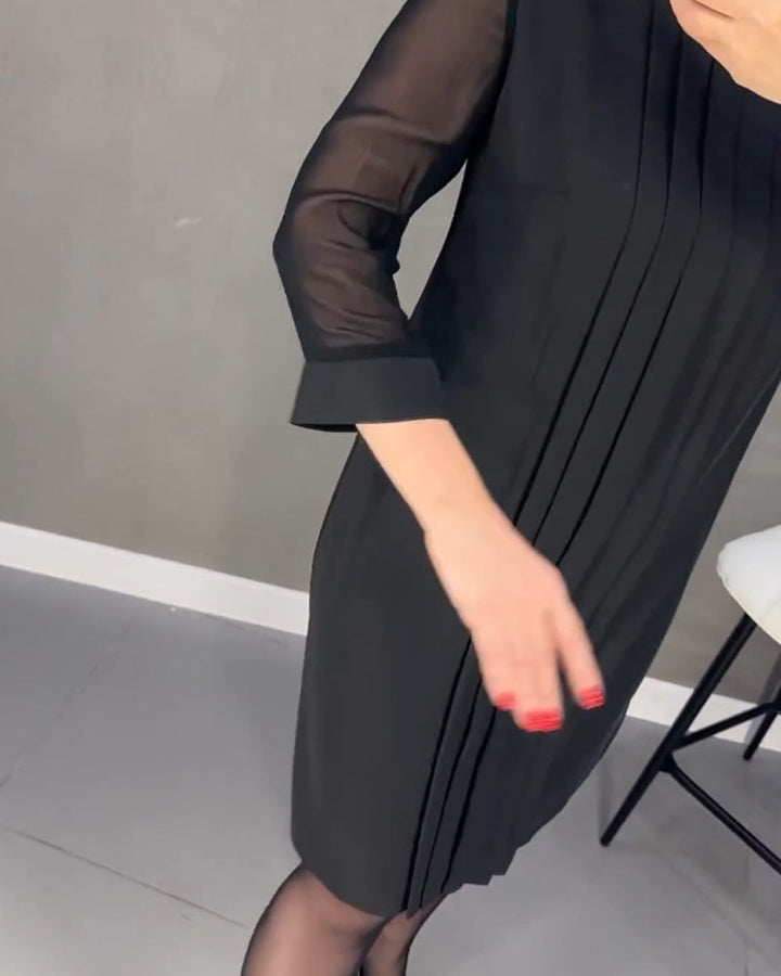Stilla | Enkel Kjole Med Foldsøm Og Patchwork Mesh