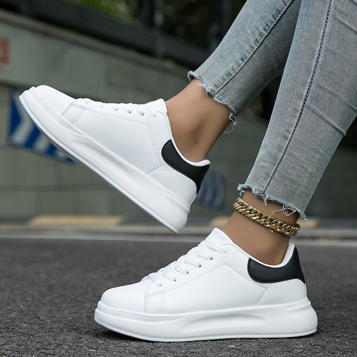 Dame Textil Sneakers med Rent Design & Behagelig Bærekomfort Skovae