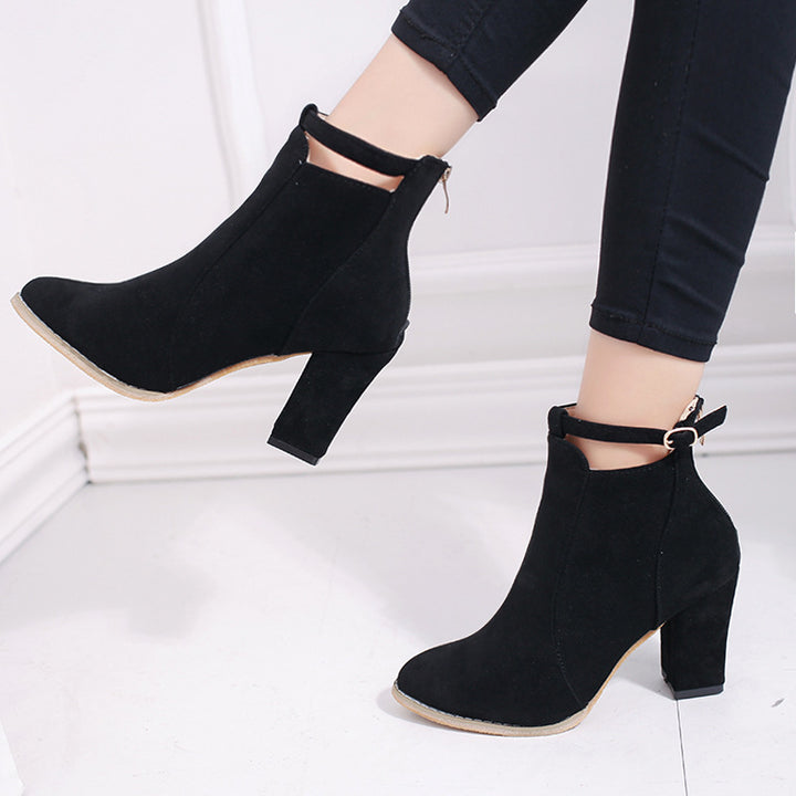 Dame High-Heel Støvletter med elegant remdesign og komfortabel sål Stilla