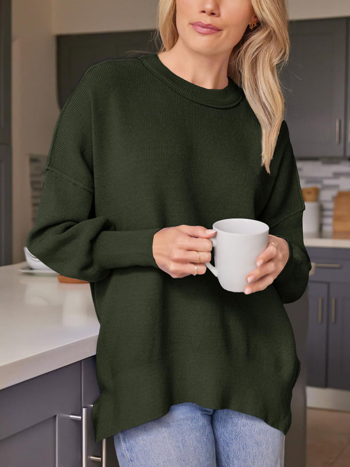 Stilla | Rundhals Pullover med Slids og Faldende Skuldre