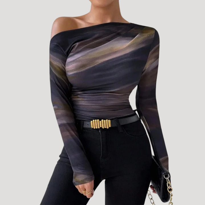 Stilla | Slank Abstrakt Off Shoulder Top