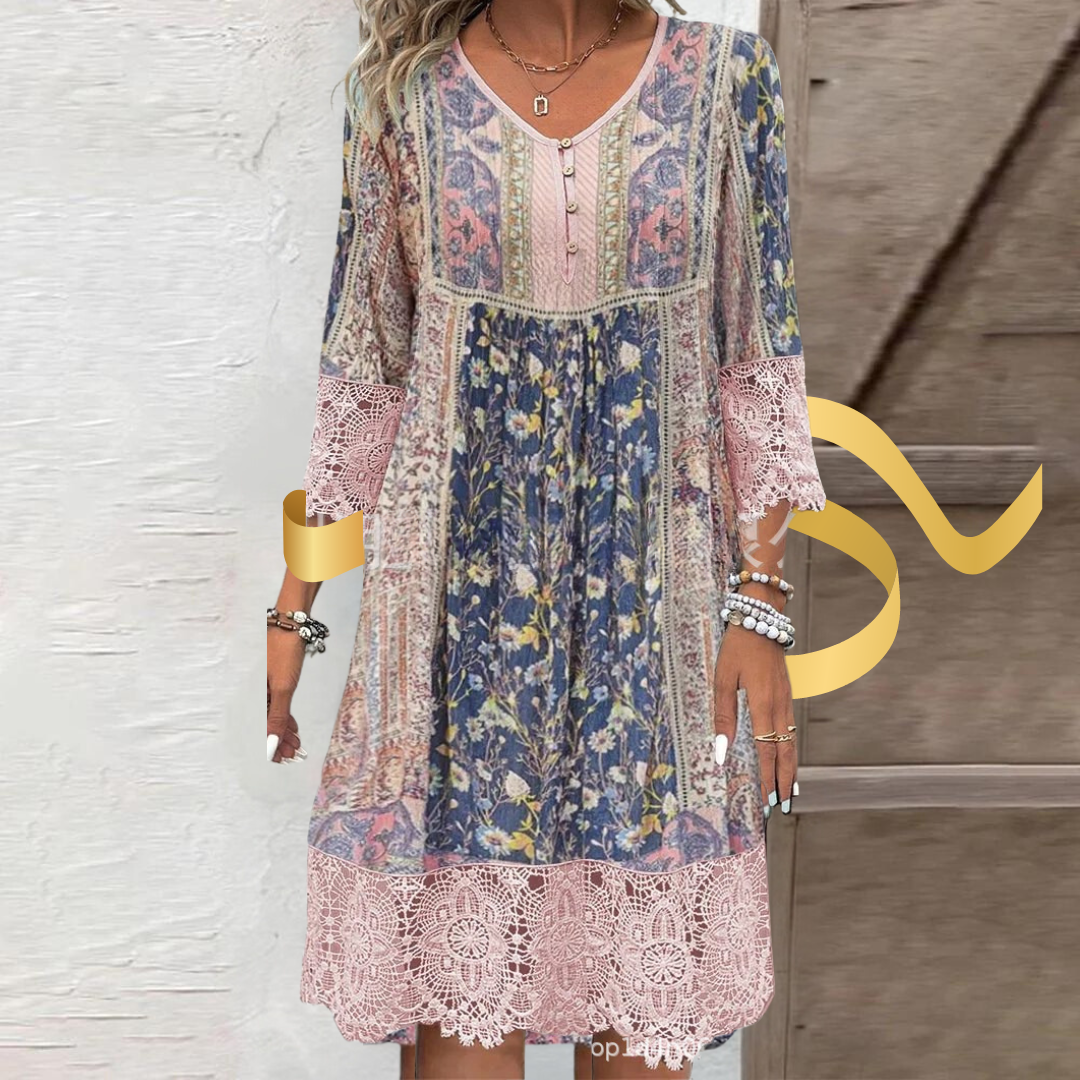 Stilla | Kjole Af Trykt Spids I Boho Stil