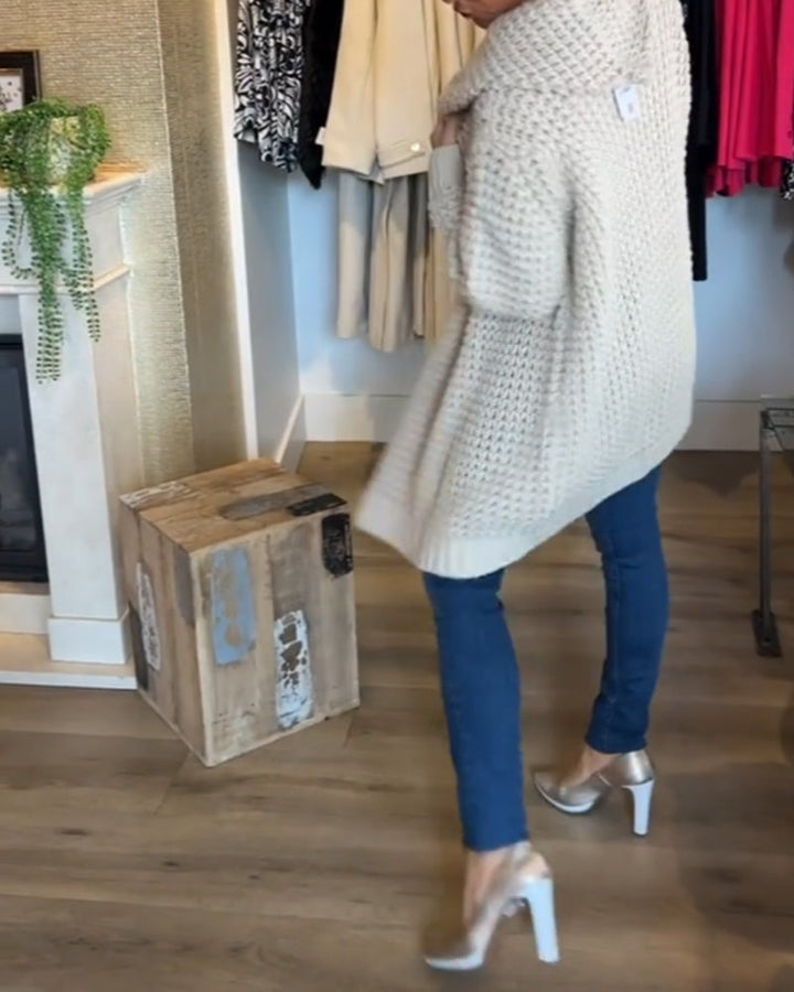 Stilla | Klassisk og Enkel Cardigan For En Ubesværet Stil