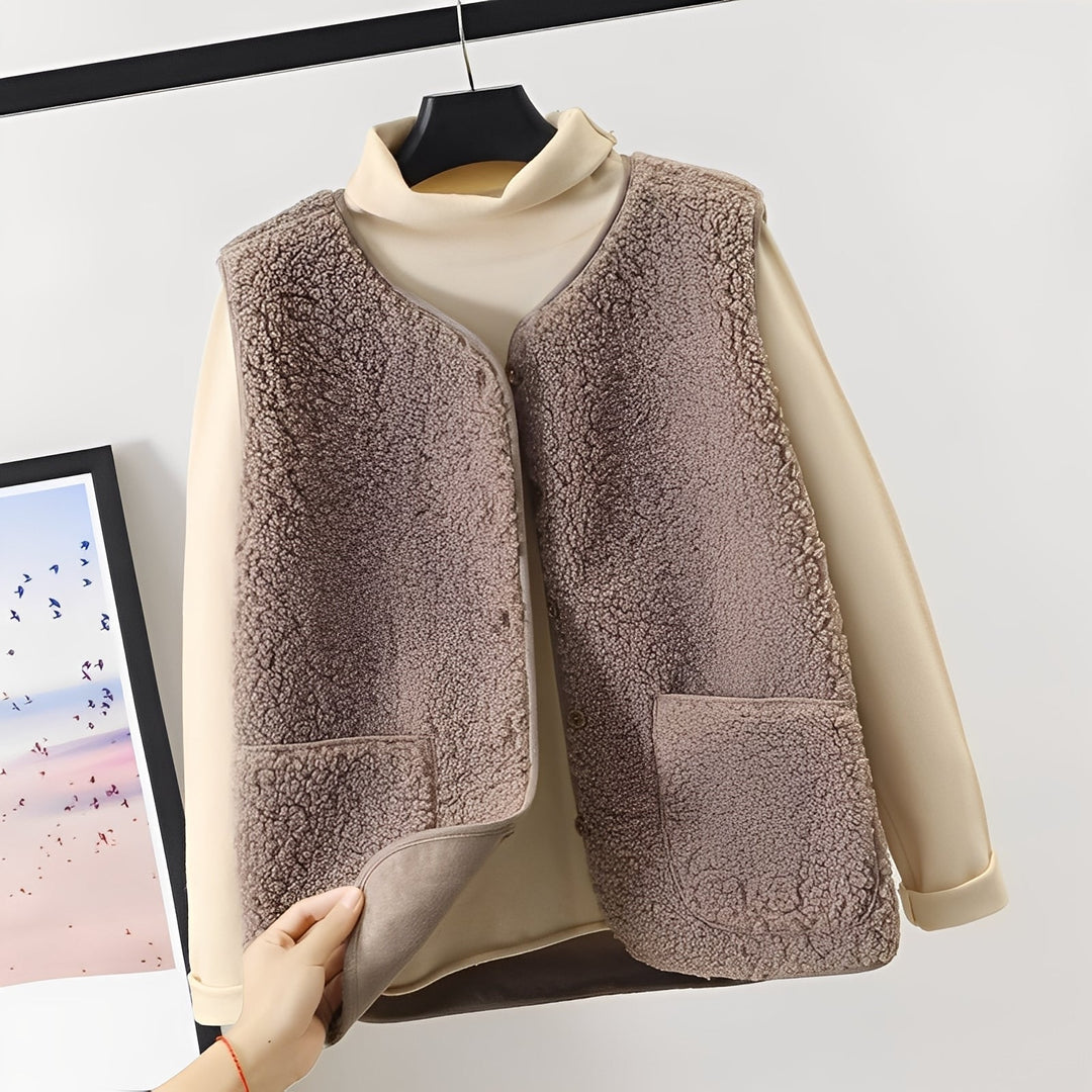 Stilla | Fashionable Plush Jacket With Pockets For Women