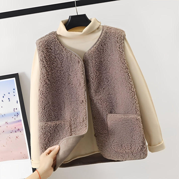 Stilla | Fashionable Plush Jacket With Pockets For Women