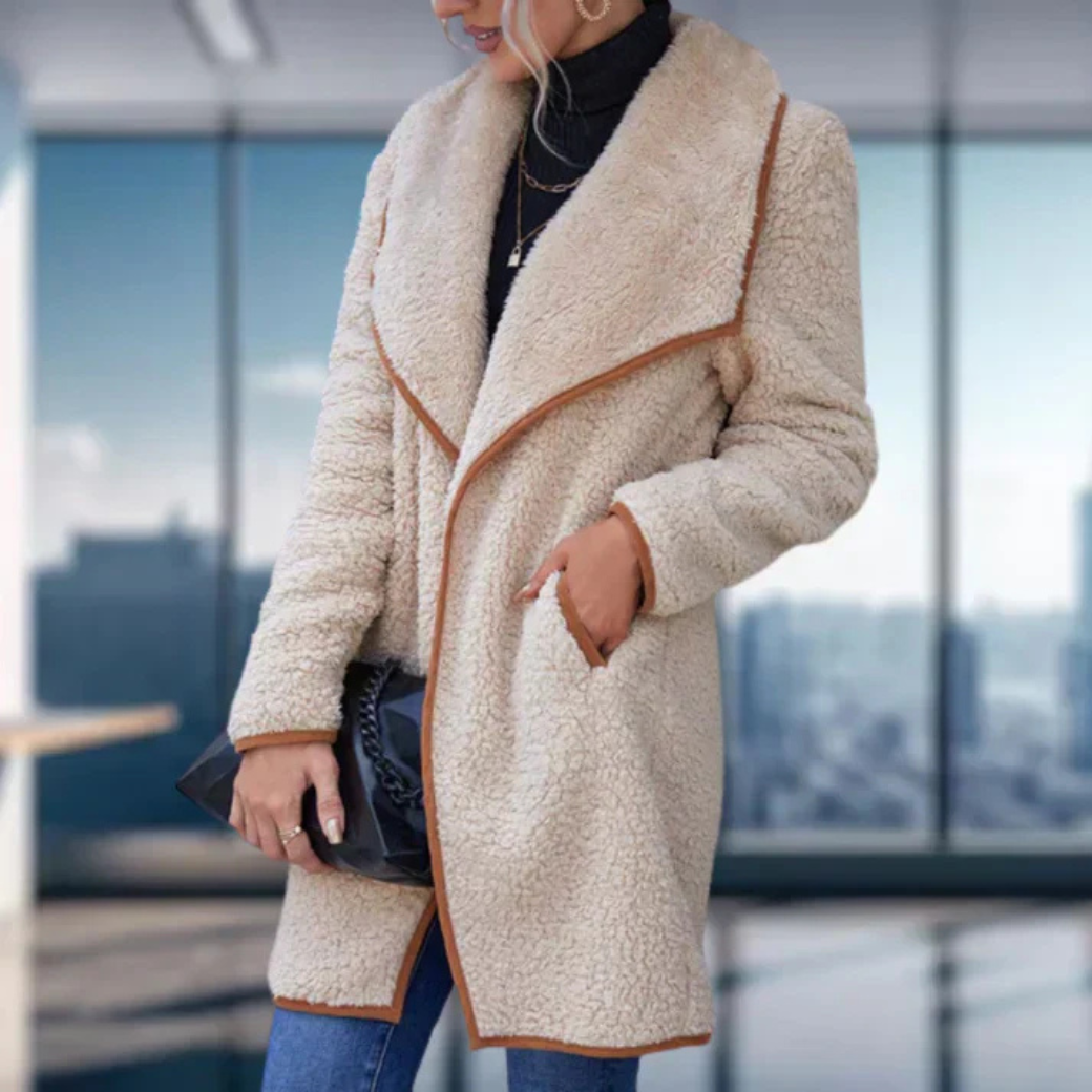 Stilla | Lang cardigan til damer i elegant look