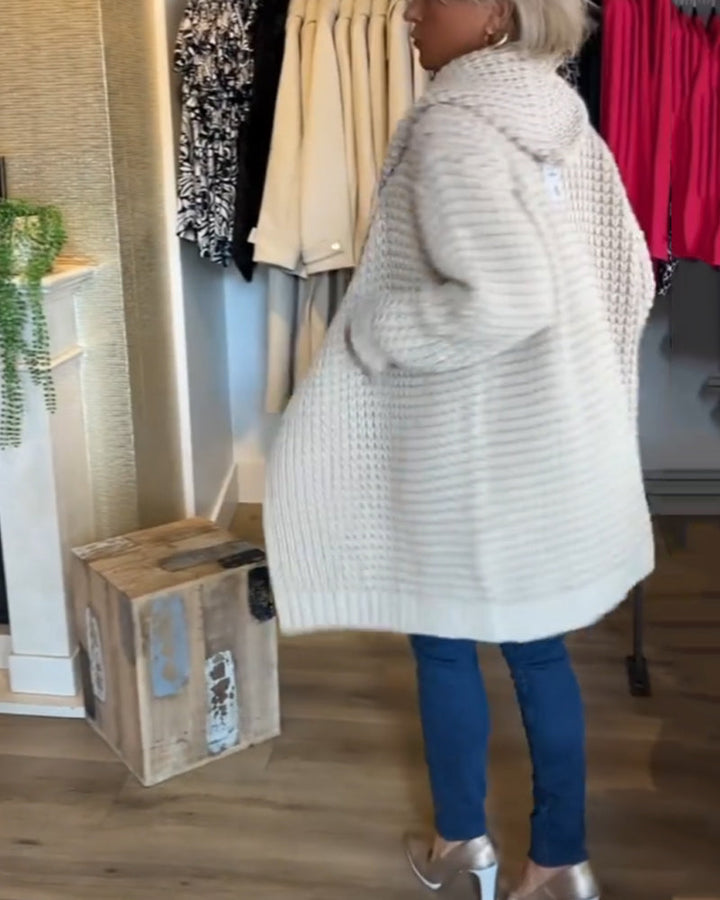 Stilla | Klassisk og Enkel Cardigan For En Ubesværet Stil
