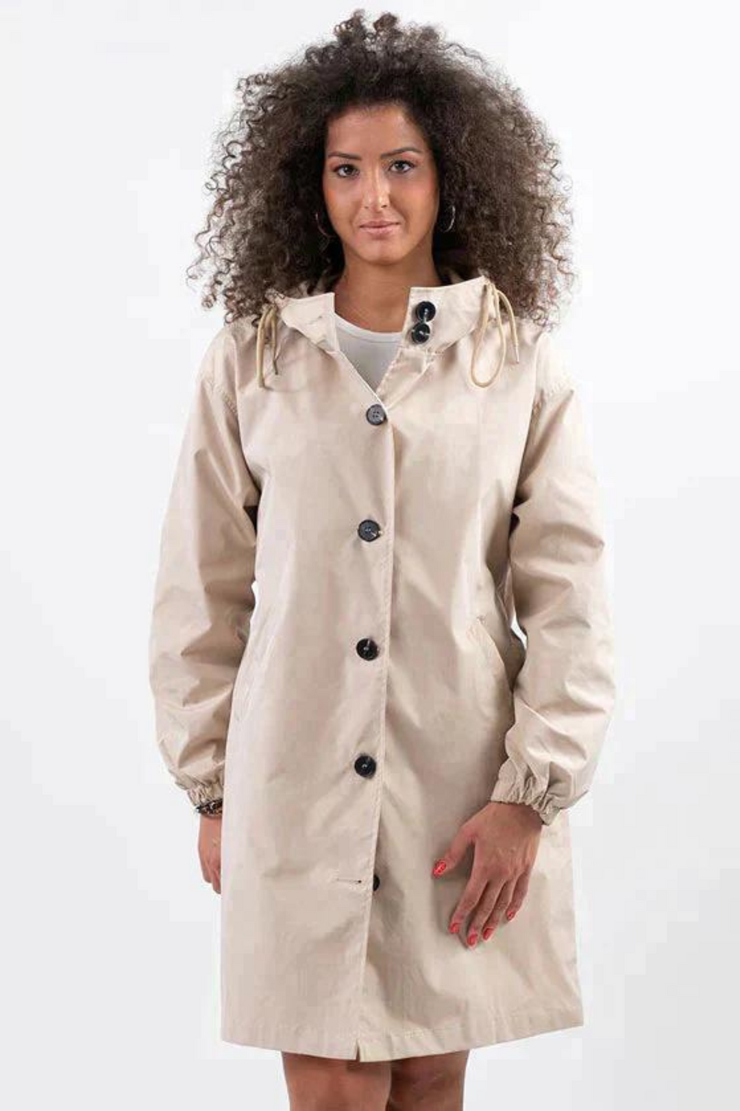 Stilla | Elegant og funktionel vandtæt trenchcoat til kvinder