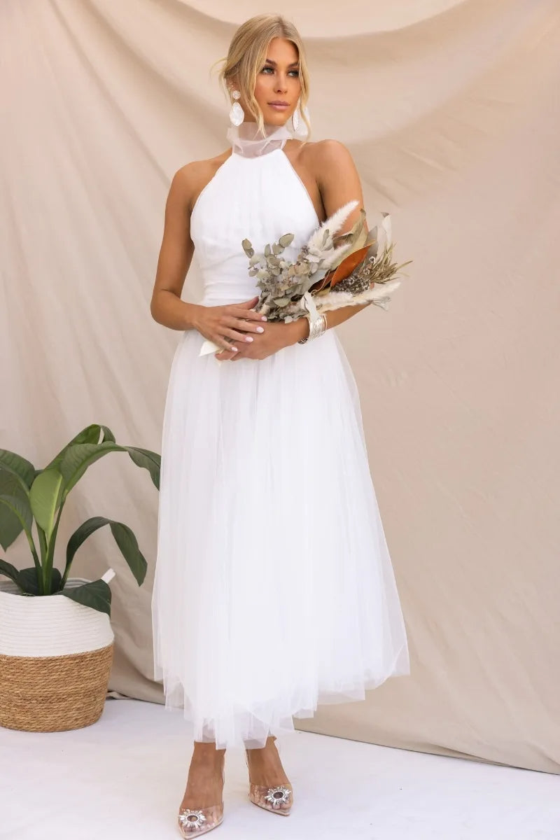 Stilla | Halter Tulle Mid Kjole