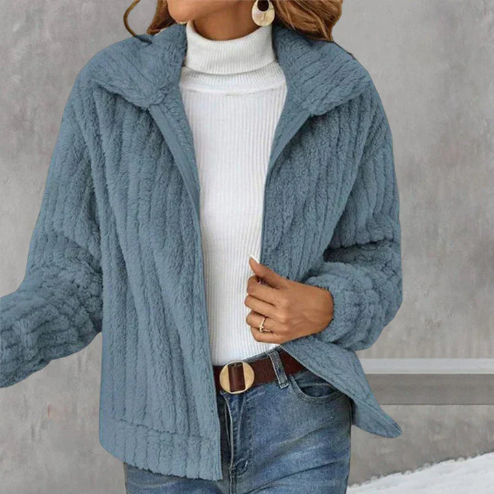 Stilla | Kort og Varm Veste