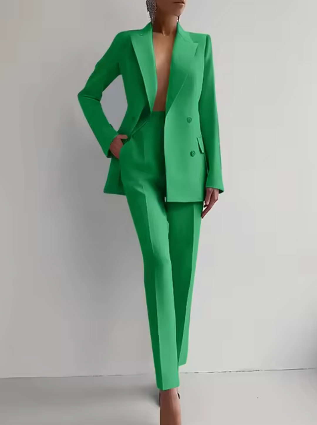 Stilla | Blazer og plissébuksedragt