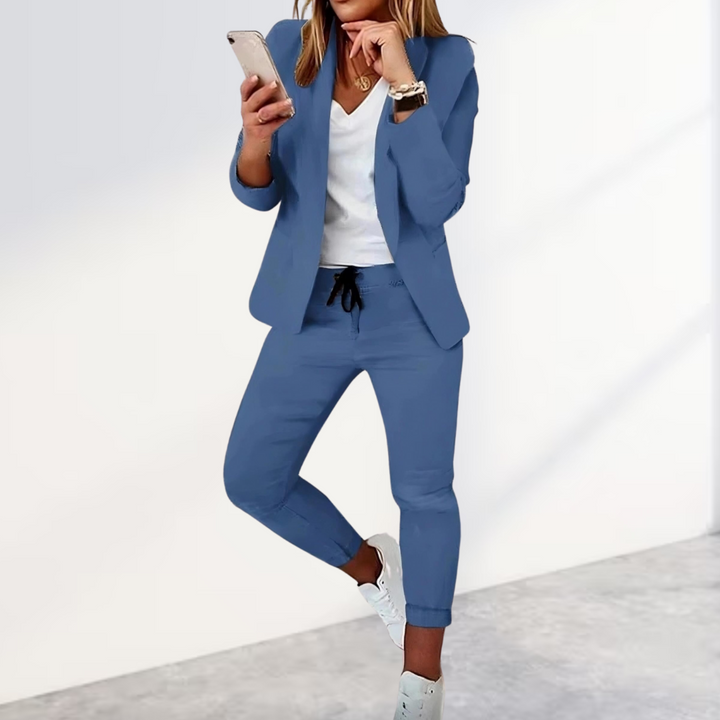 Stilla | Sæt af blazer og bukser elegant