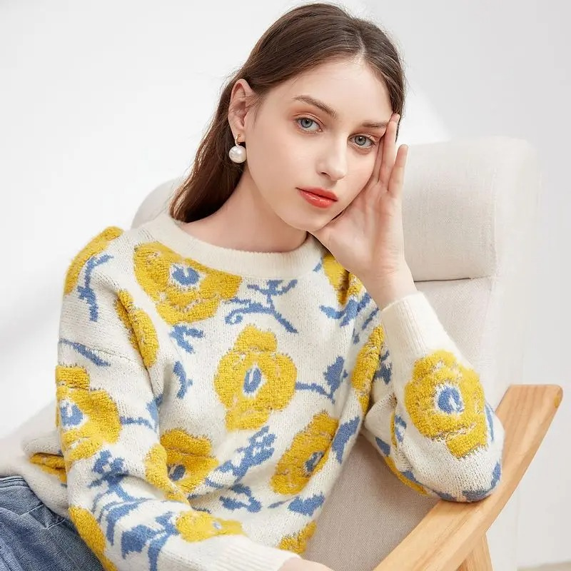 Stilla | Blomstret Strikpullover