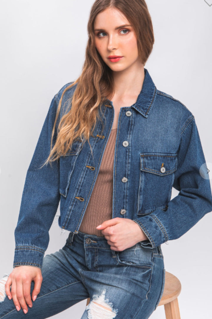 Stilla | Tree Raw Hem Button Up Cropped Denim Jakke