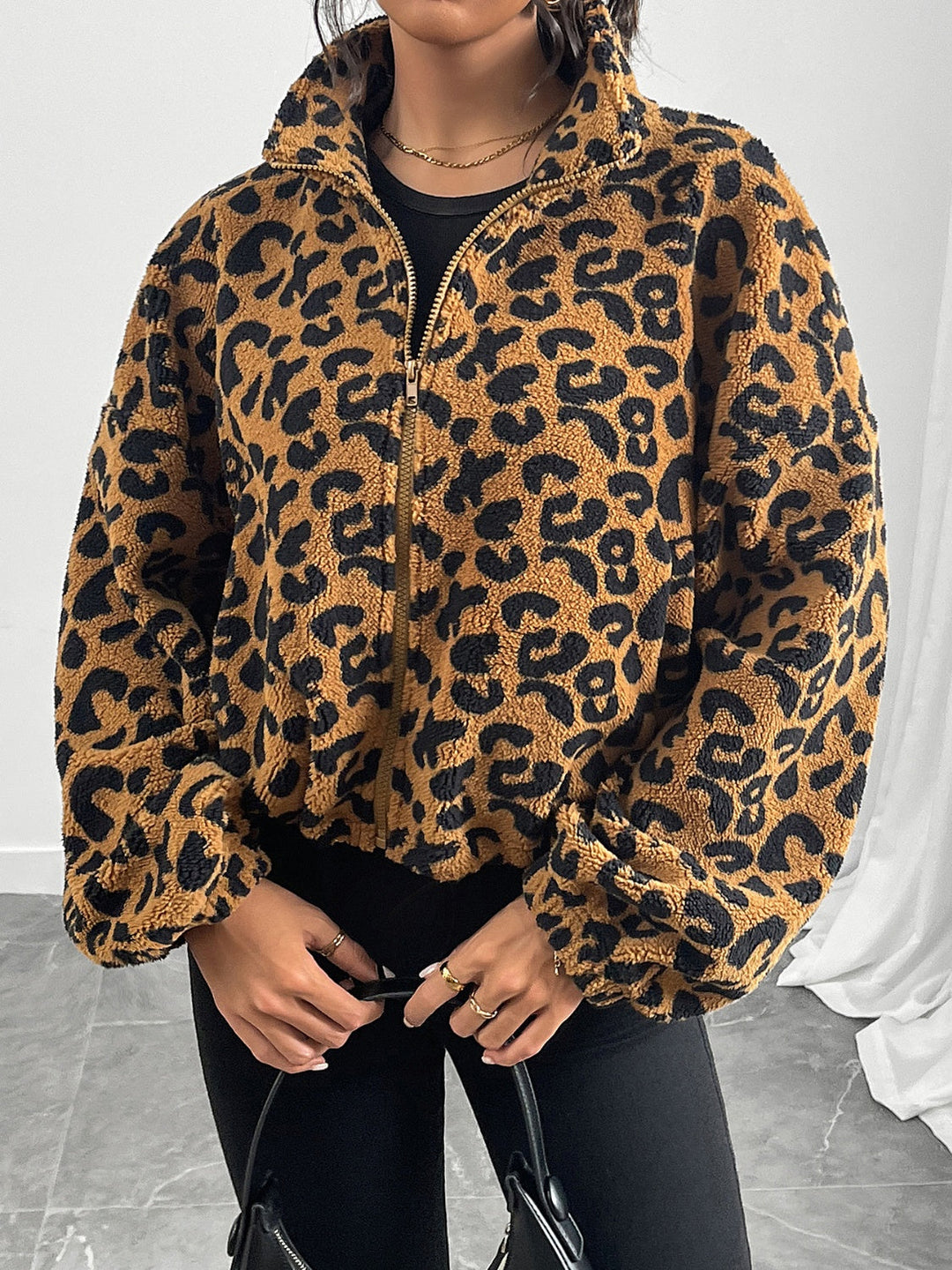 Stilla | Langærmet jakke med leopardmønster og lynlås