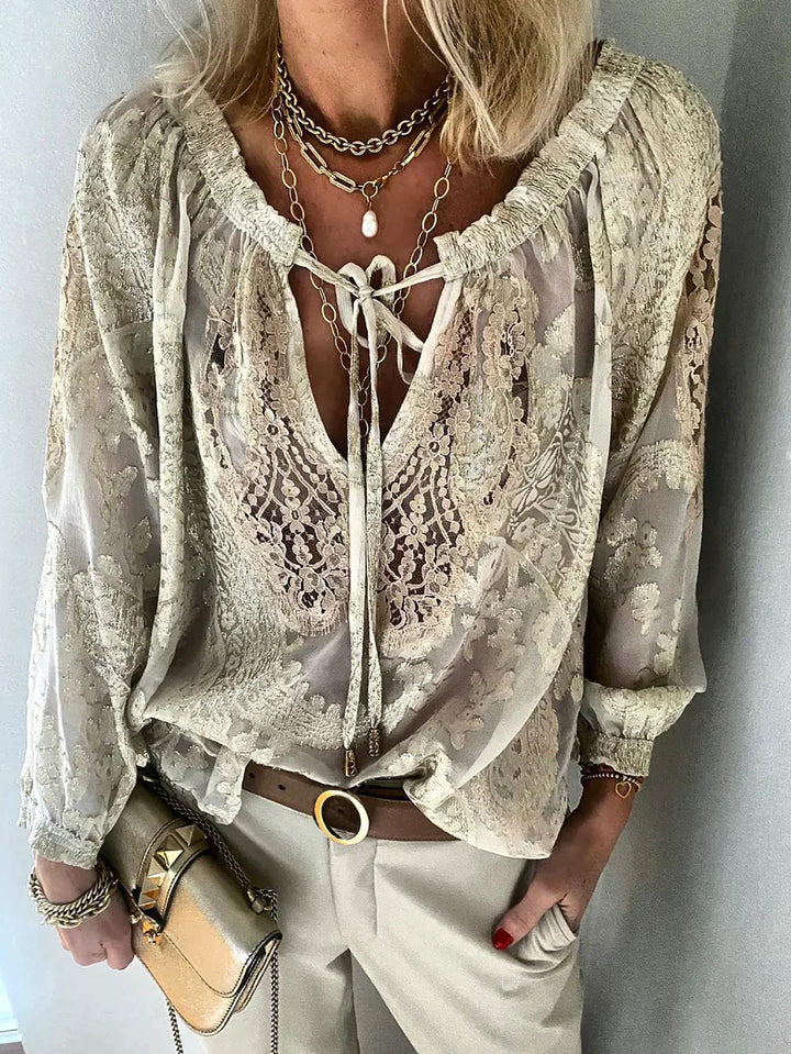 Stilla | Bluse i silke chiffon med lange ærmer