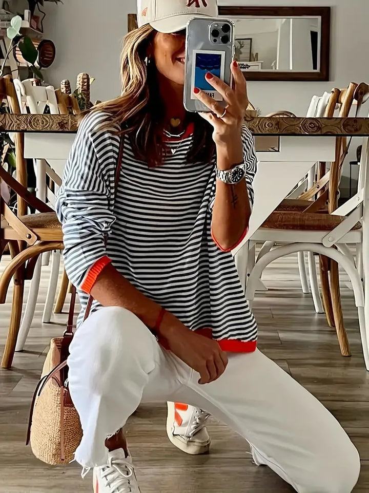 Stilla | Stilig sweater med oversized striber