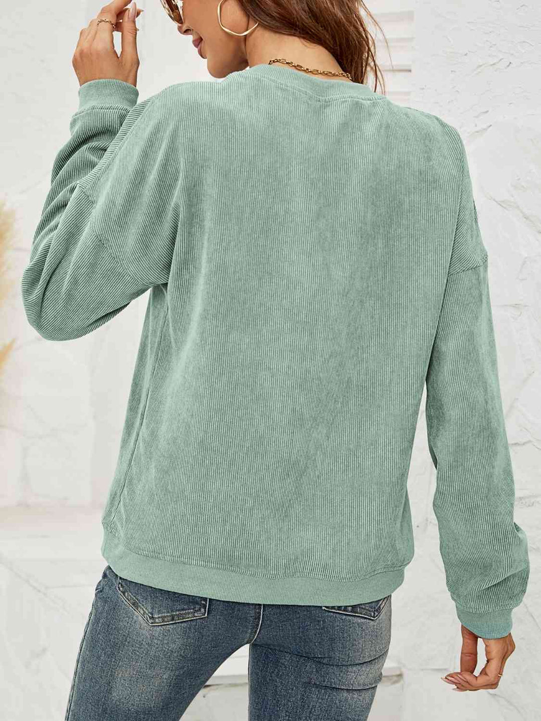 Stilla | Gnome Graphic Drop Shoulder Sweatshirt