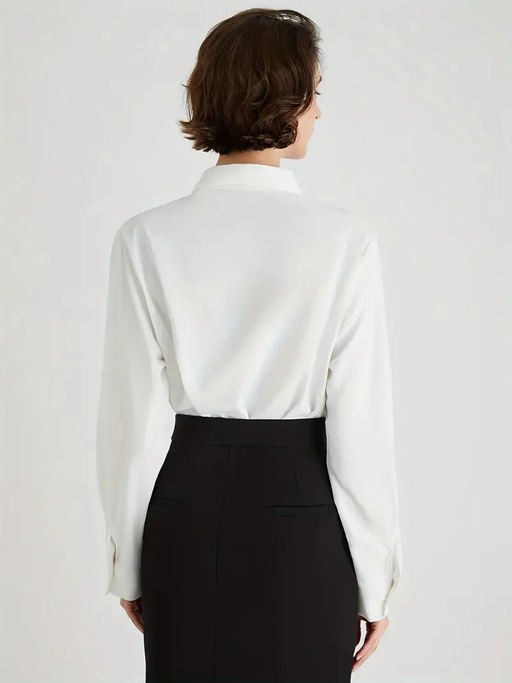 Stilla | Asymmetrisk Damebluse Elegant