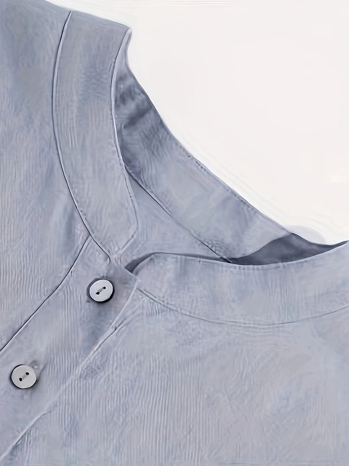 Stilla | Lysblå Damelinnedbluse