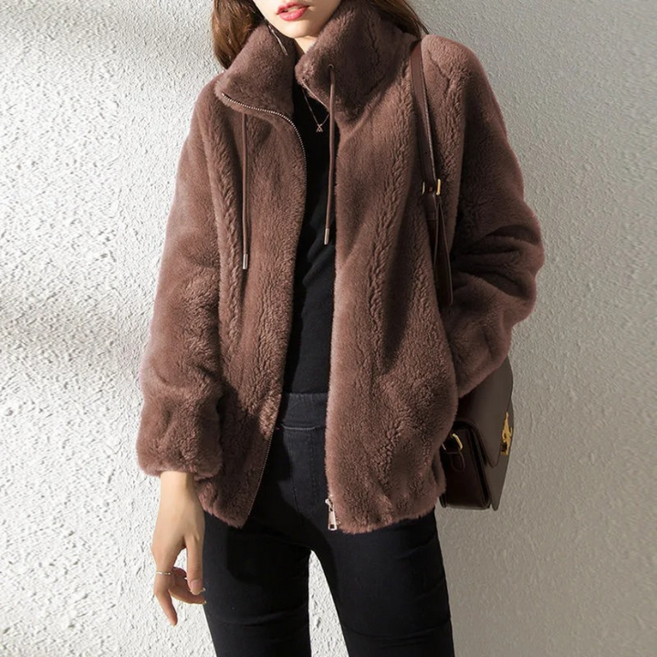 Stilla | Dame Trenchcoat Af Suede, Oversize Stil Med Brede Revers