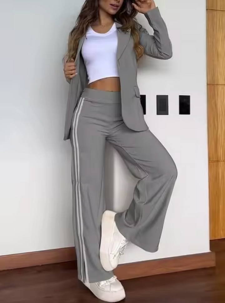 Stilla | Elegant Blazer og Buksedragt