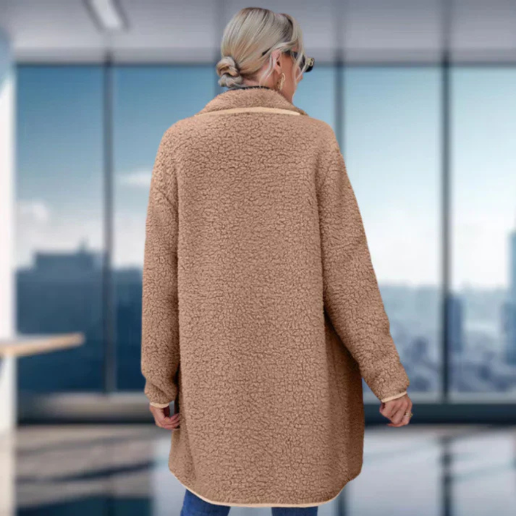 Stilla | Lang cardigan til damer i elegant look