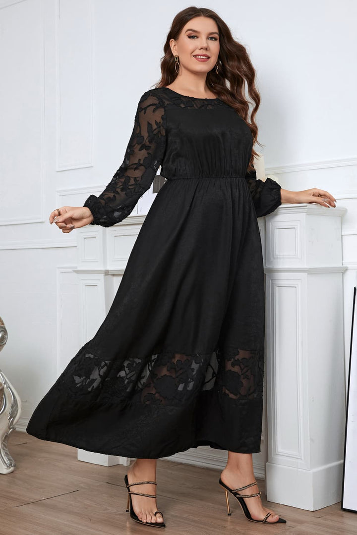 Stilla | Melo Apparel Plus Size Broderi Rund hals Lange ærmer Maxi kjole