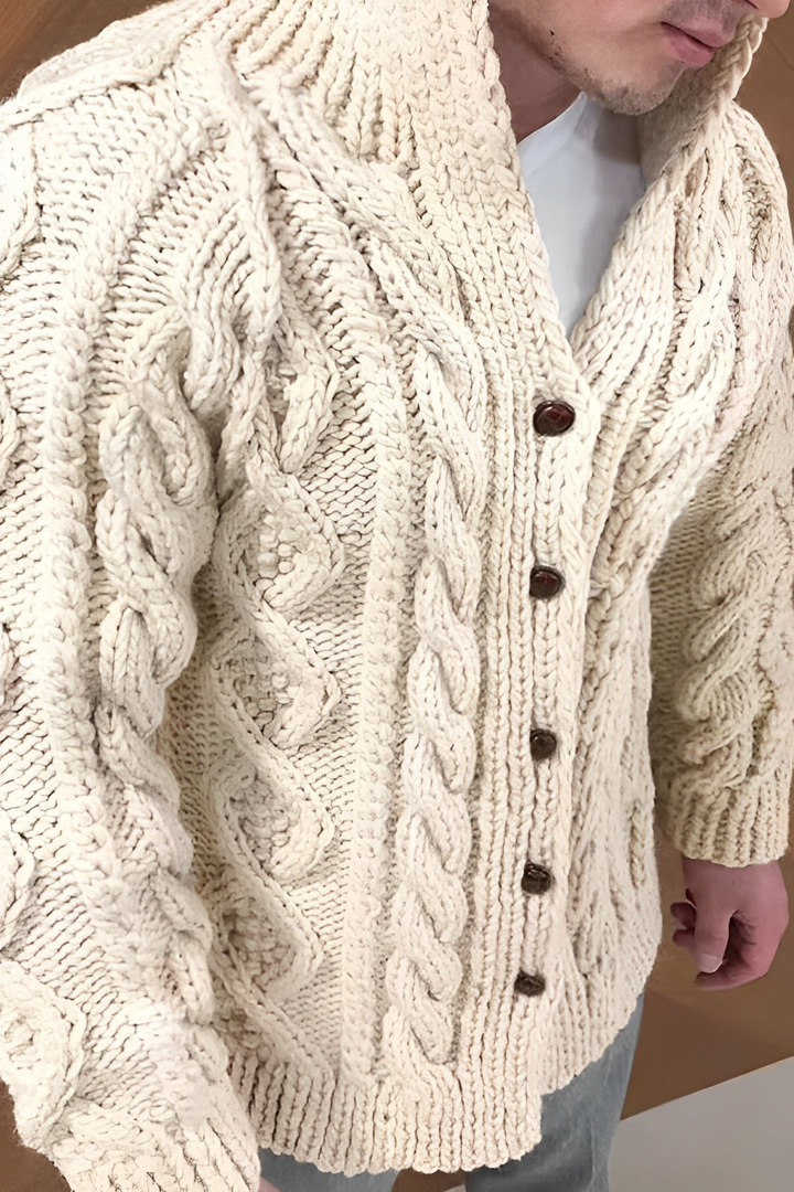 Stilla | Varm Strikket Cardigan Med Flettemønster