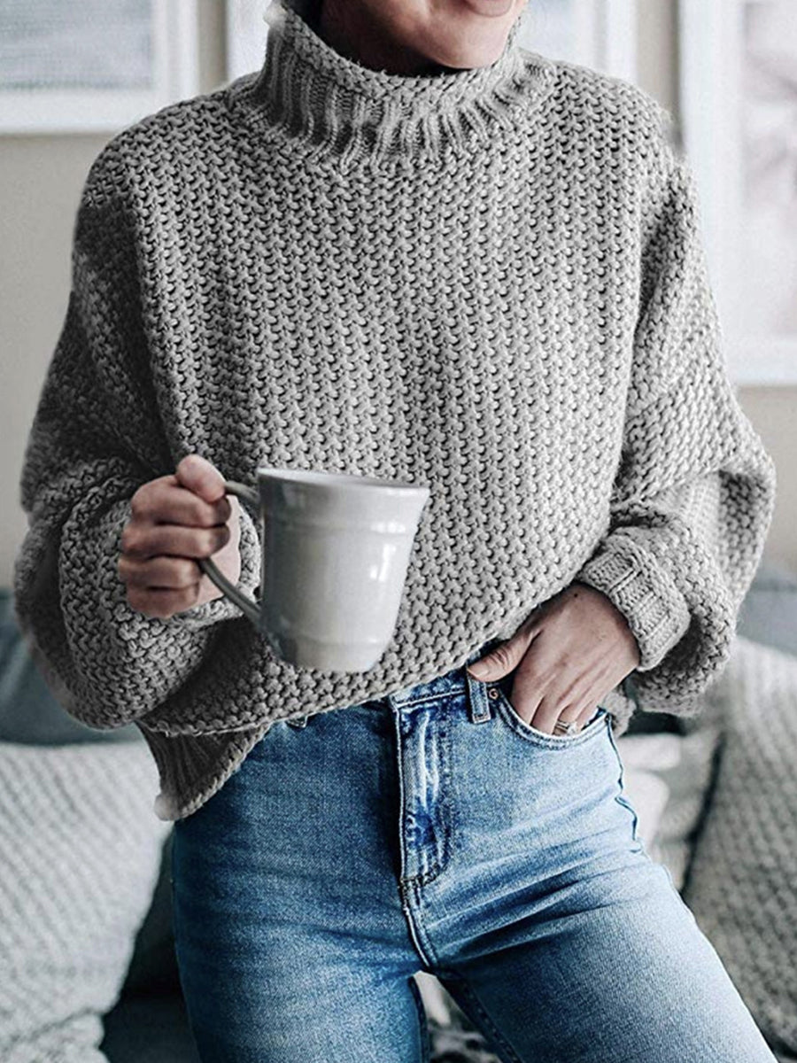Stilla | Pullover med rullekrave og faldende skuldre