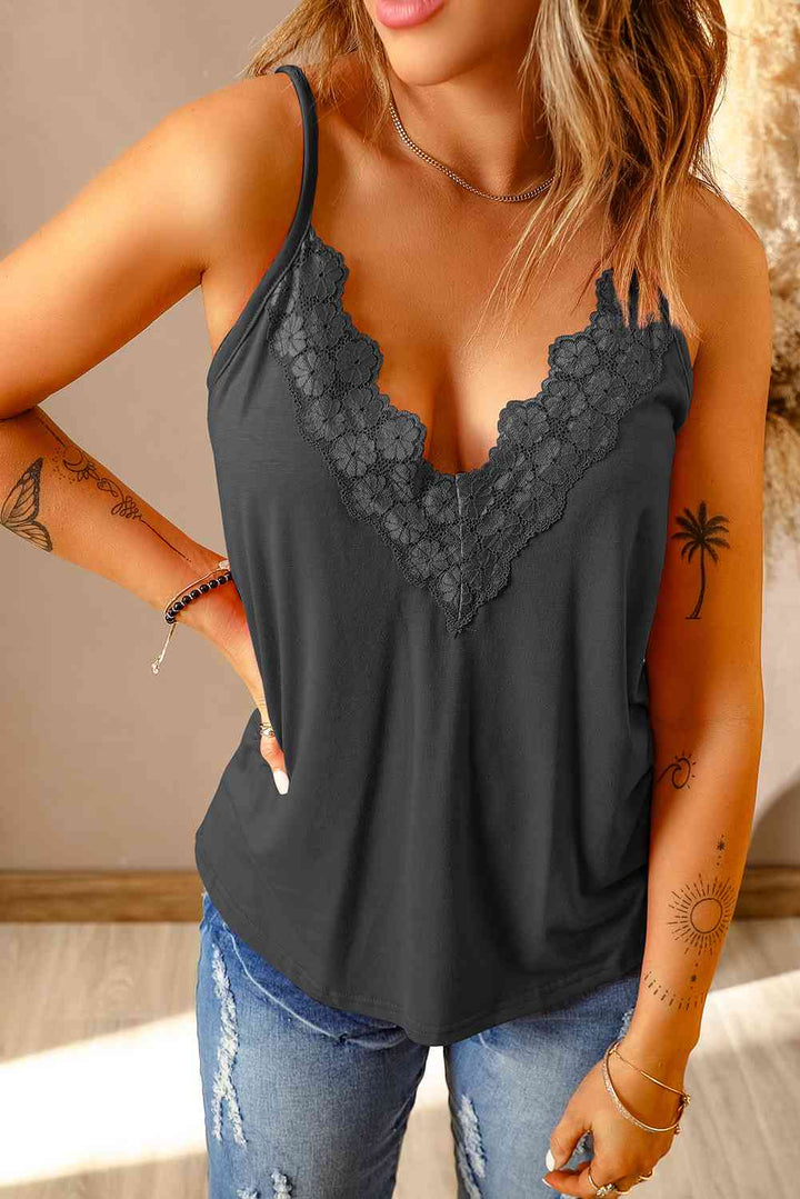 Stilla | Størrelse Blonde Trim V-hals Cami Top