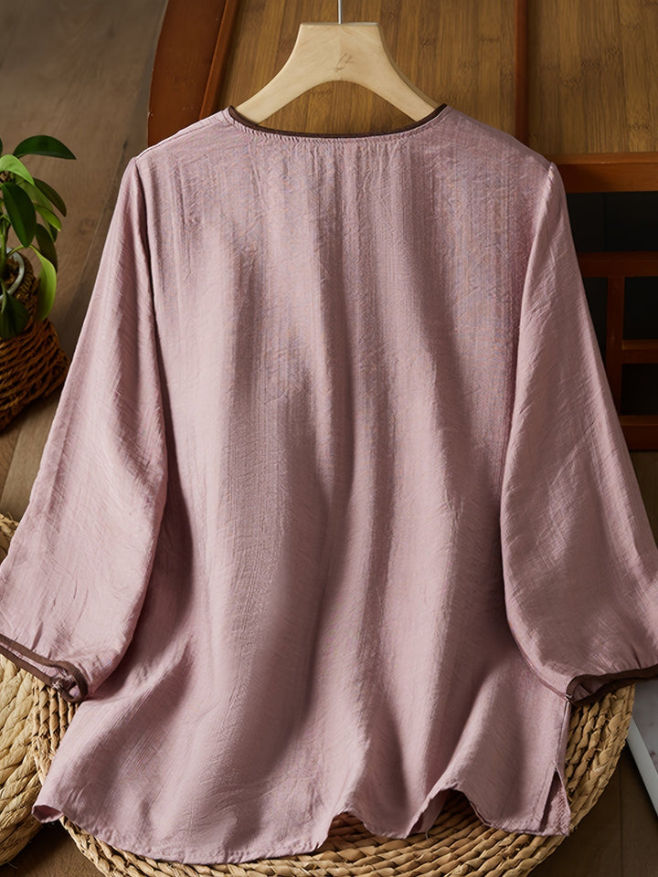 Stilla | Linned Damebluse 3/4 Ærmer, Perlemorsknapper Og Broderier, Retrostil Med Gennemsigtigheder