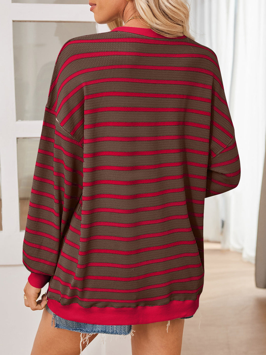 Stilla | Sweatshirt med lange ærmer i kontrasterende Lovelet stribe