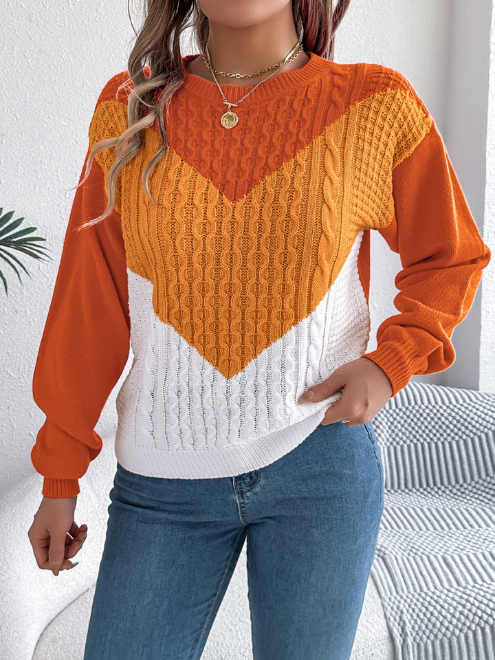 Stilla | Pullover med kontrasterende lange ærmer og rund hals