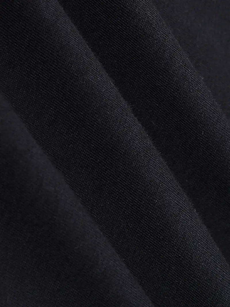Stilla | Elegant bomulds T-shirt i sort