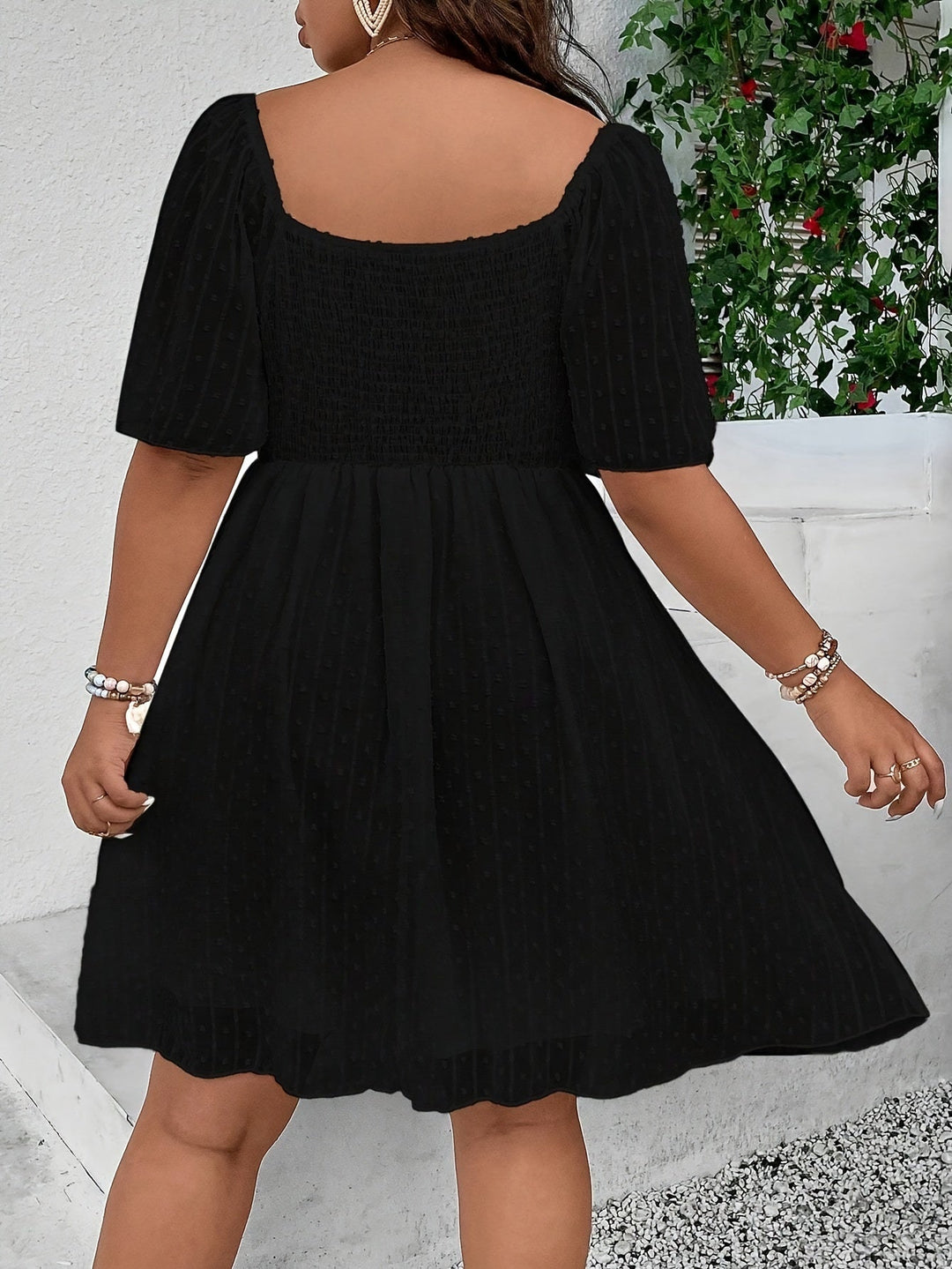 Stilla | Sommerkjole Plus Size Elegant Kjole Schweizeriske Prikker &amp; Blondeafslutninger