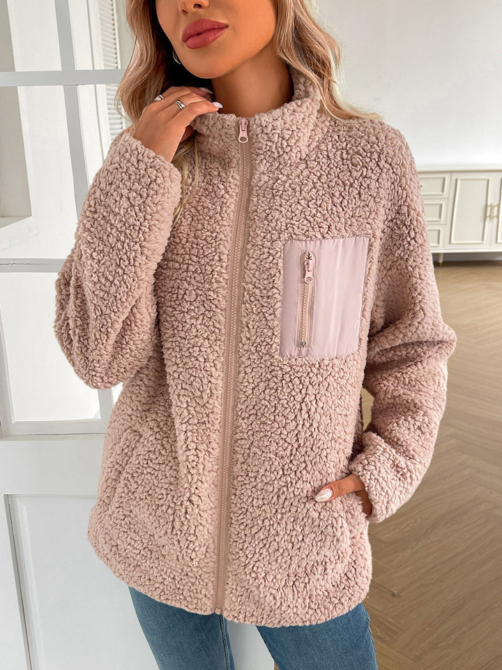 Stilla | Fluffy Ivy Lane Jakke Med Lange Ærmer og Lynlås