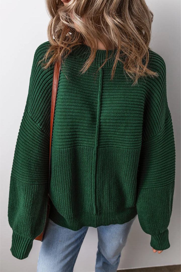 Stilla | Rundhalset Sweater med Dybte Skuldre
