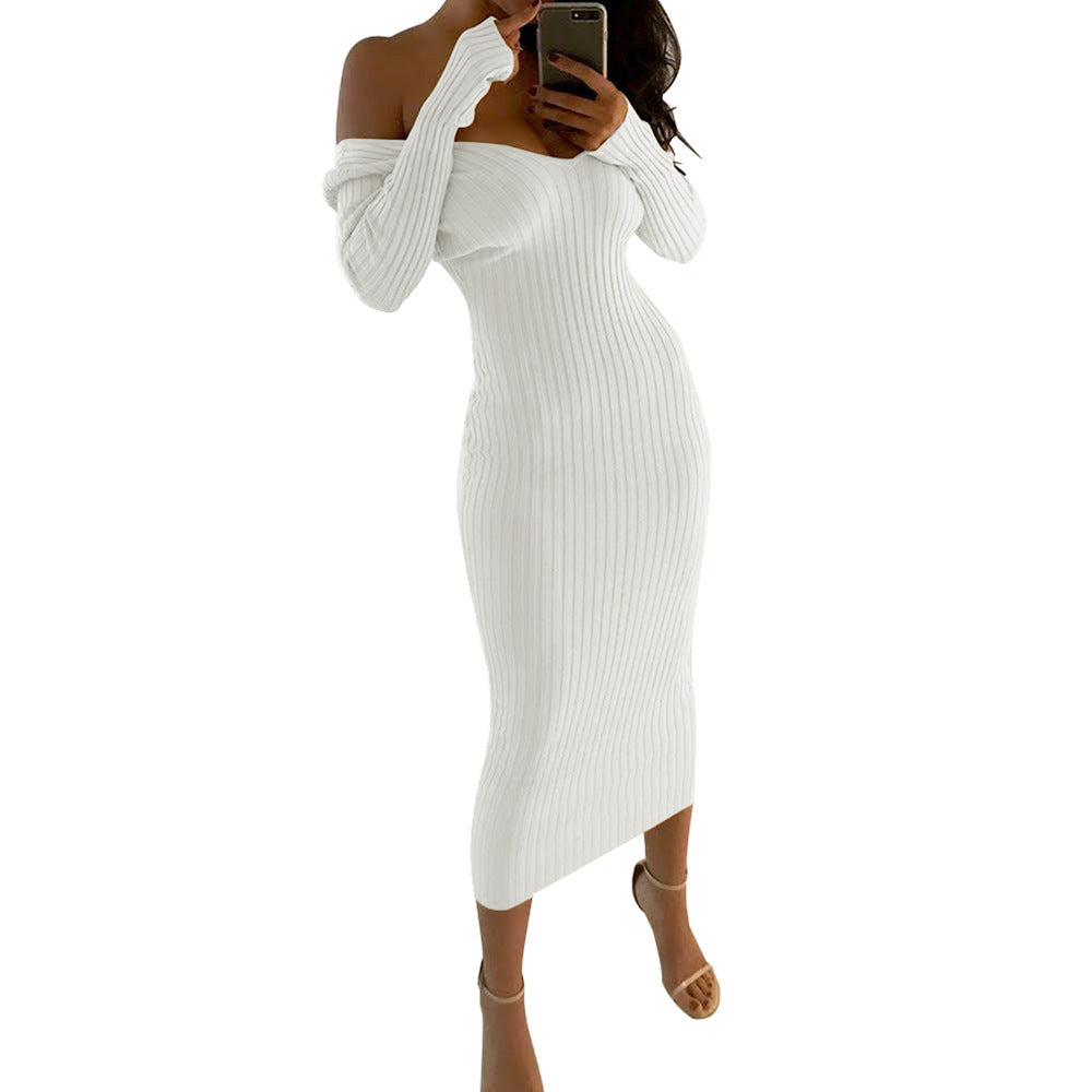Dame Off-Shoulder Strikkjole med figursyget snit Stilla