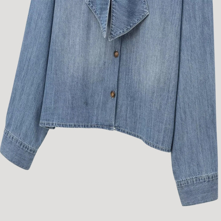 Stilla | Denim Butterfly Bluse Med Lange Ærmer